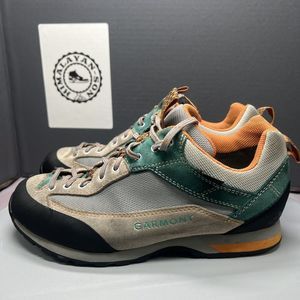 Garmont Hiking Trail Gore-Tex Waterproof Vibram Sole Women Size 7.5 Preowned